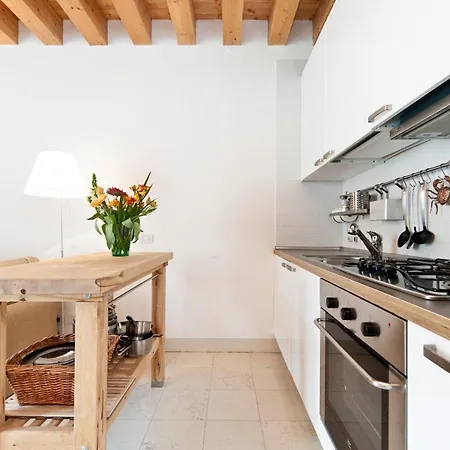 Lägenhet Guglie Luxury *